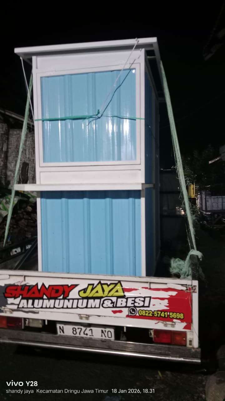 Foto indah produk yang tertata rapi