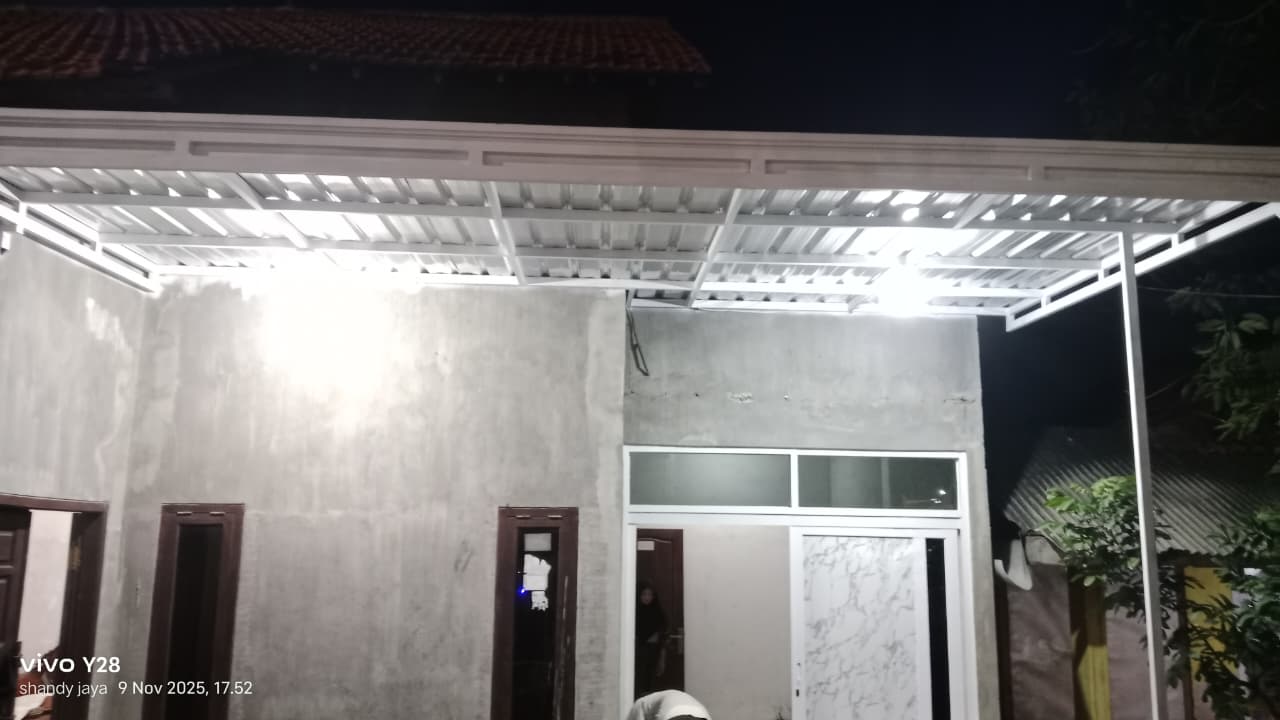 Foto indah produk yang tertata rapi